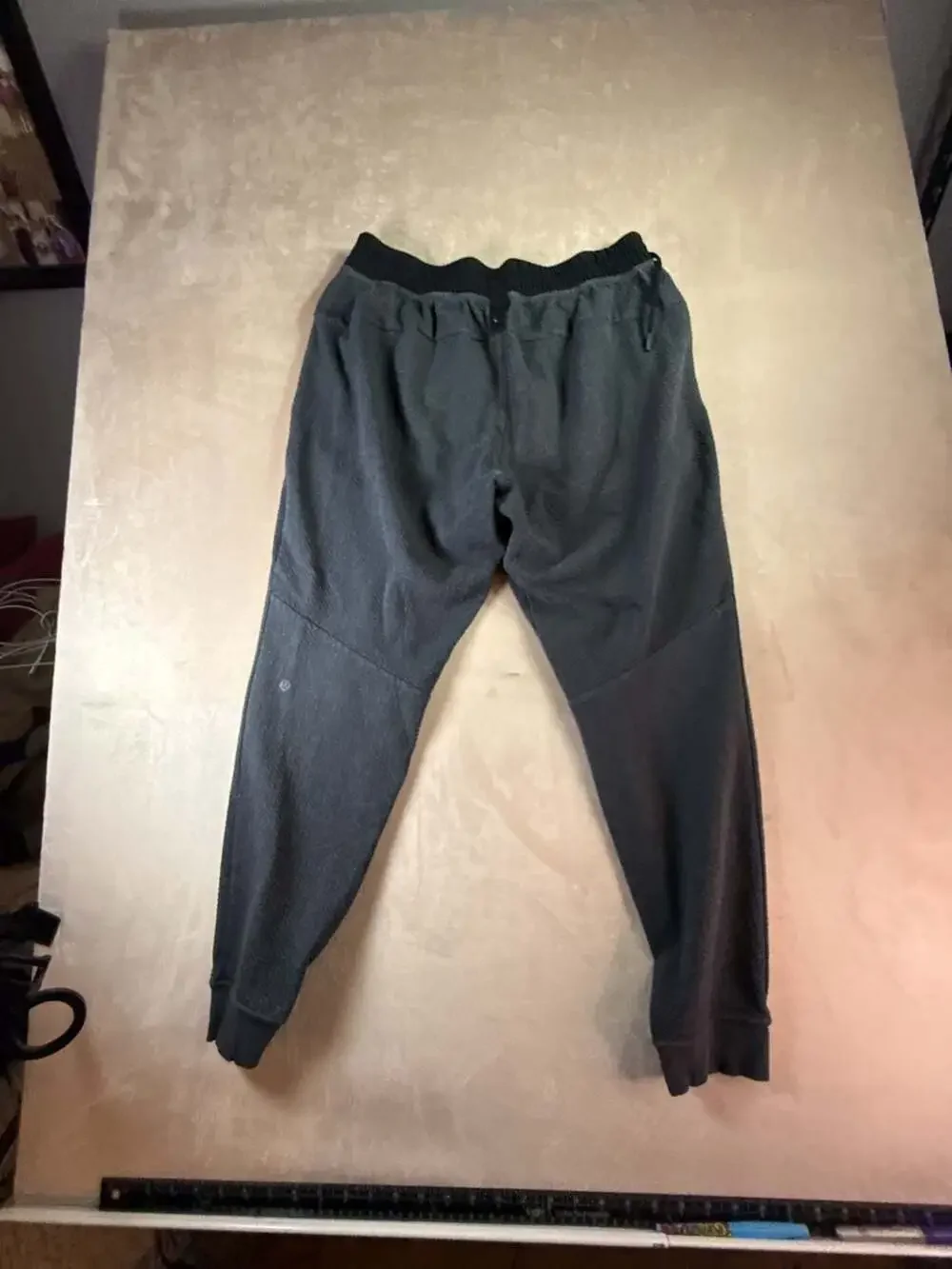 Lululemon Men's At Ease Textured Cotton-Blend Jogger Pants large